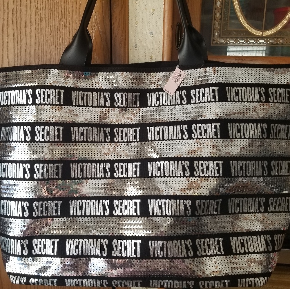 VS bling *FullZip* tote NWT